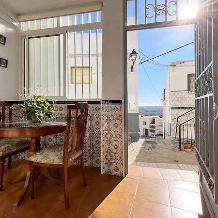 Holiday home Encantadora Casa Andaluza Salobrena